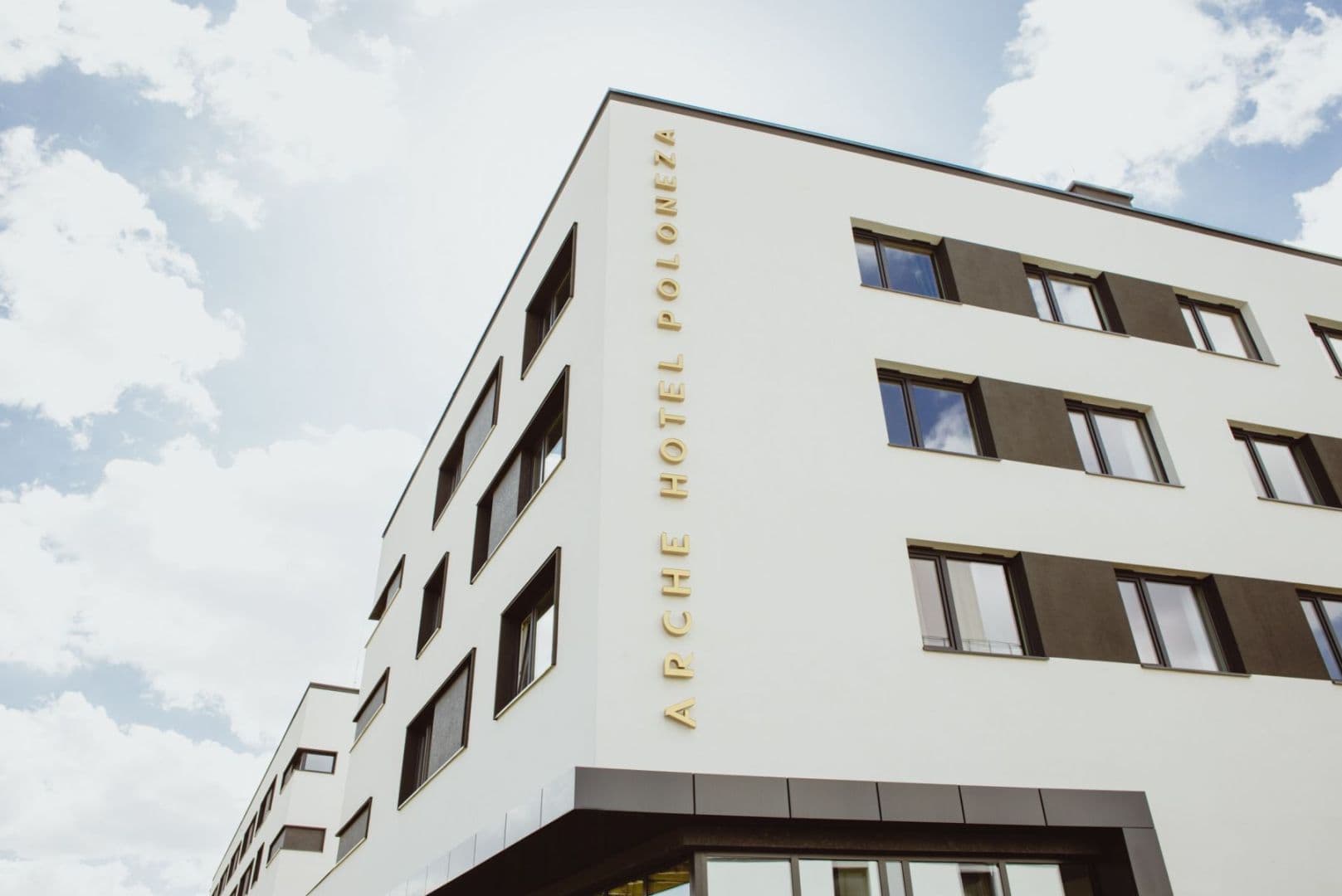 Hotel Poloneza — zdjęcie 1