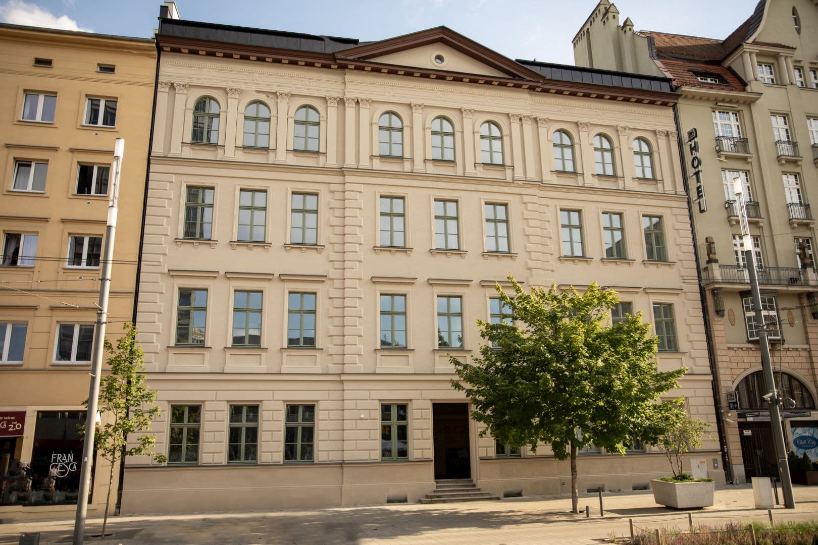Święty Marcin 65 — zdjęcie 1