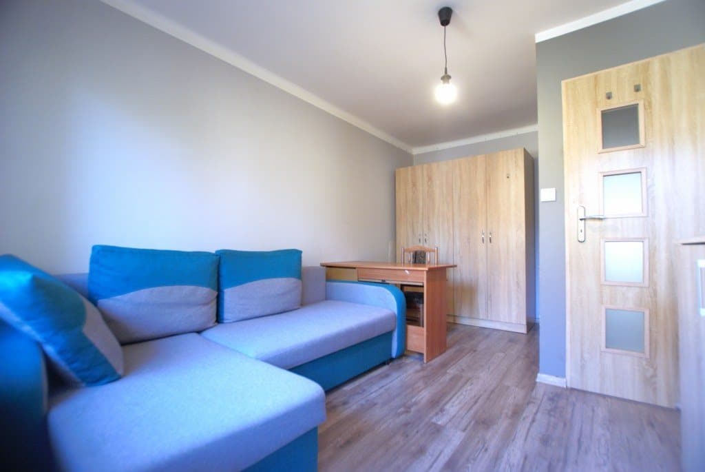 3 pokoje, balkon, ii piętro, osiedle jagiellońskie — zdjęcie 1