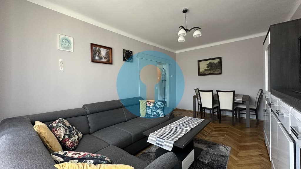 2-pokojowe mieszkanie 44,30 m2 wojewódzka — zdjęcie 1