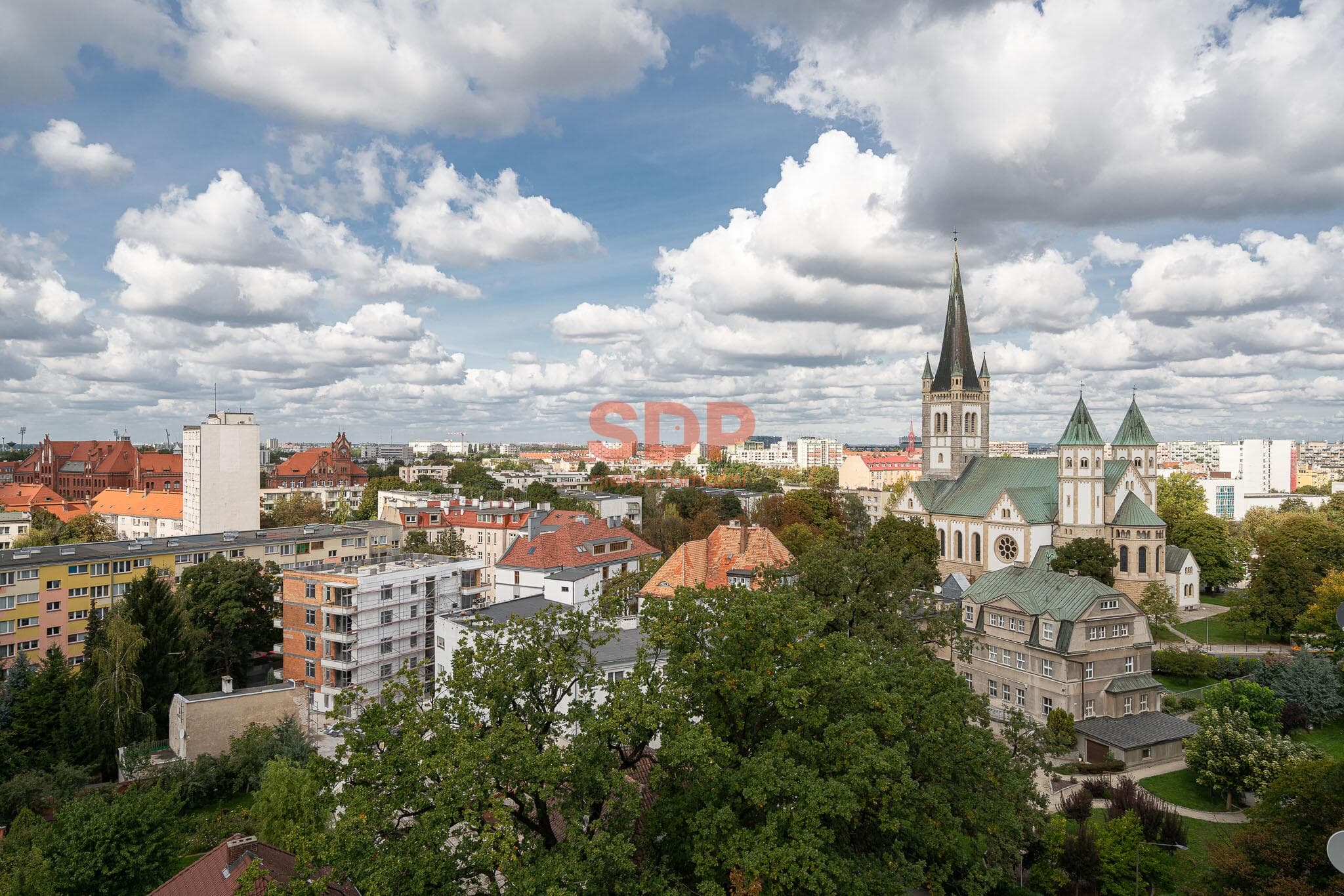 Mieszkanie inwestycyjne blisko ronda powstańców śląskich — zdjęcie 1