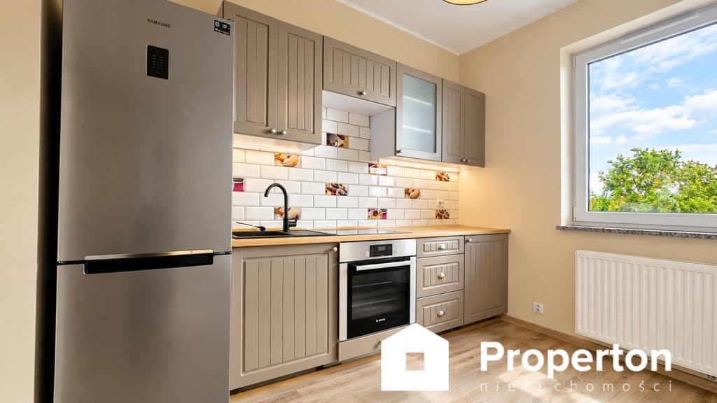 Kawalerka 28 m² z balkonem i pięknym widokiem górczyn — zdjęcie 1