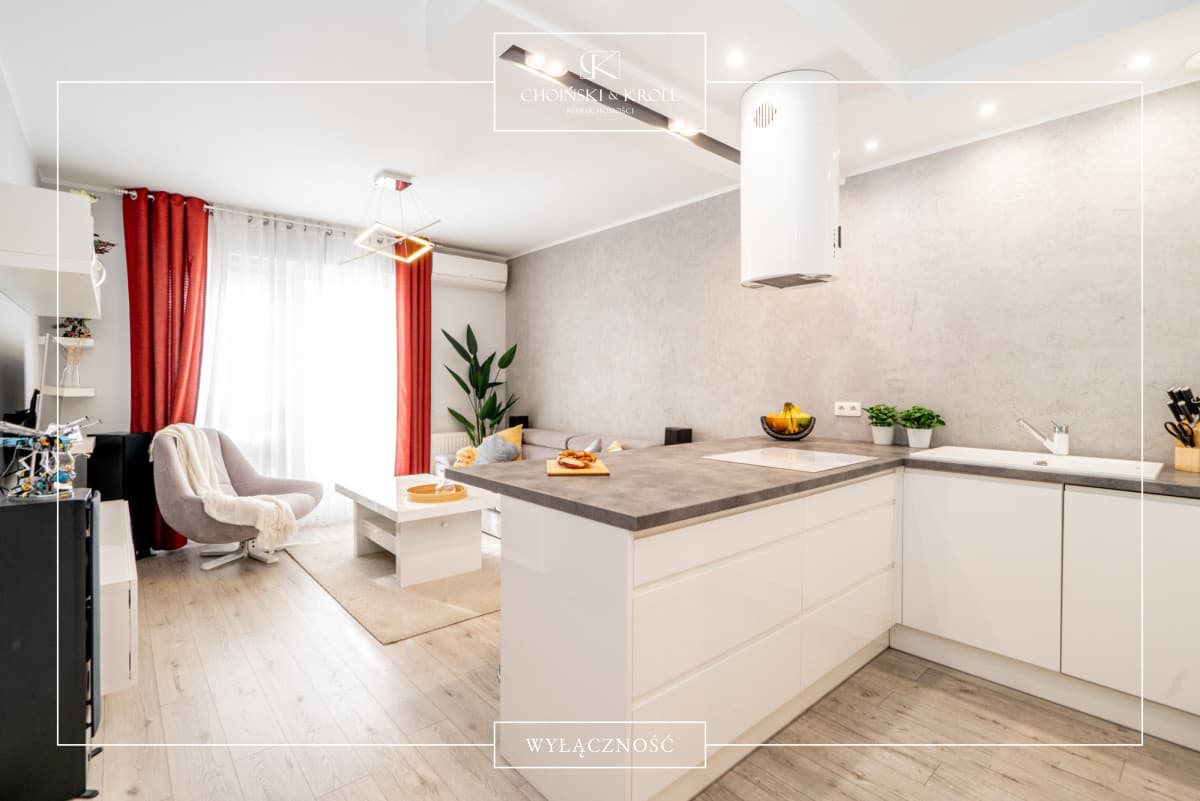 Top 3 pokoje balkon miejsce w hali jane mieszkanie — zdjęcie 1