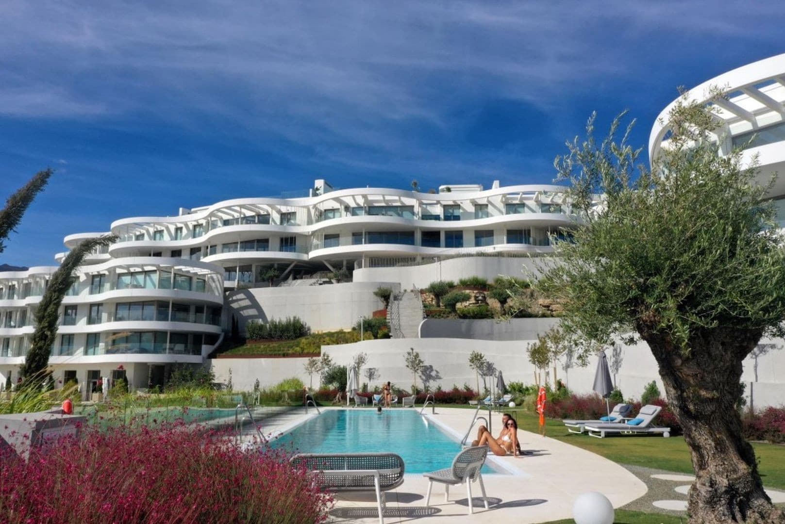 The View - Marbella — zdjęcie 1