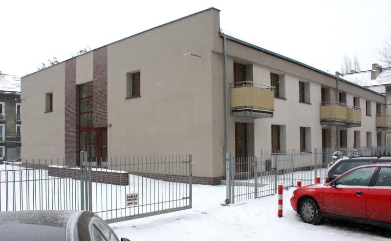 Tychy, ul. Andersa 10 — zdjęcie 1